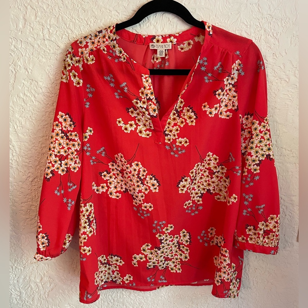 Eliane Rose Red Cream 3/4 Sleeve Relaxed Floral Blouse
